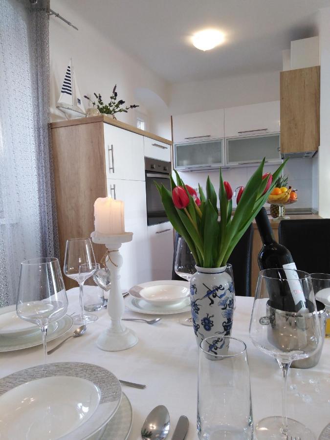 Apartments Nina Riva Kaštela Kültér fotó