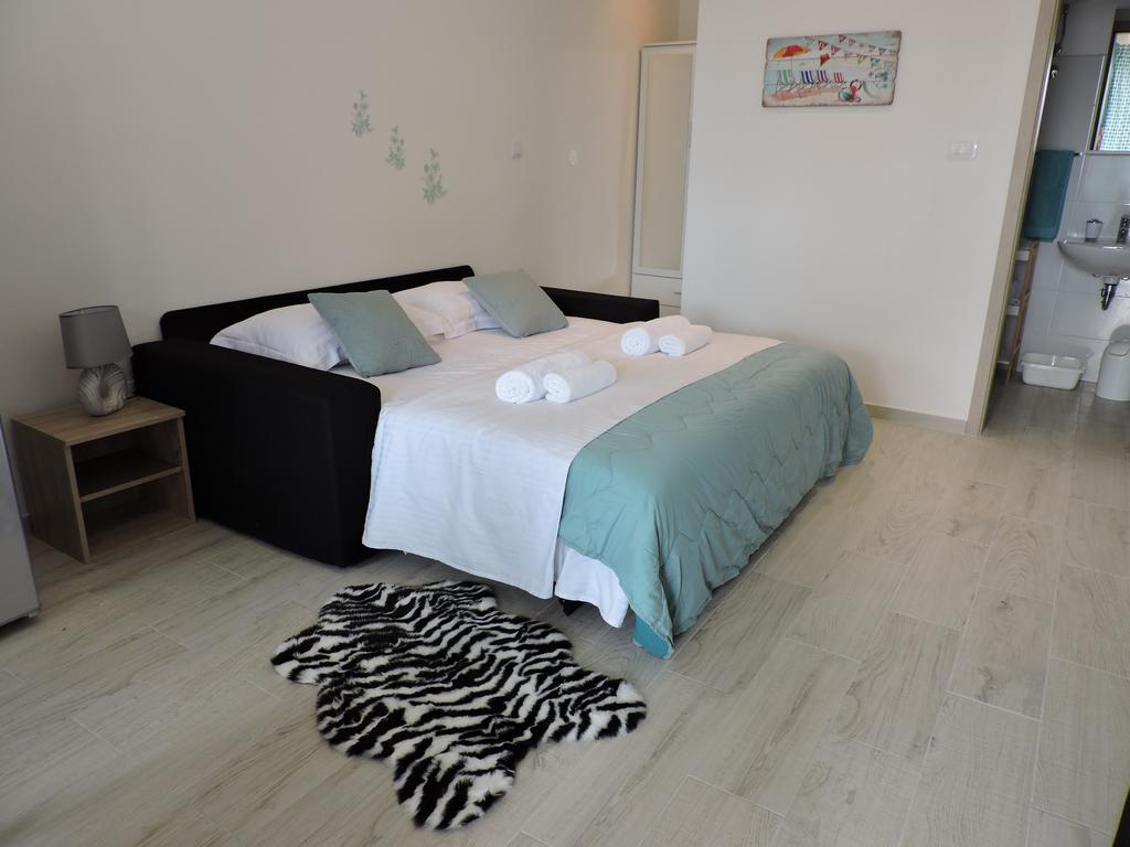 Apartments Nina Riva Kaštela Kültér fotó