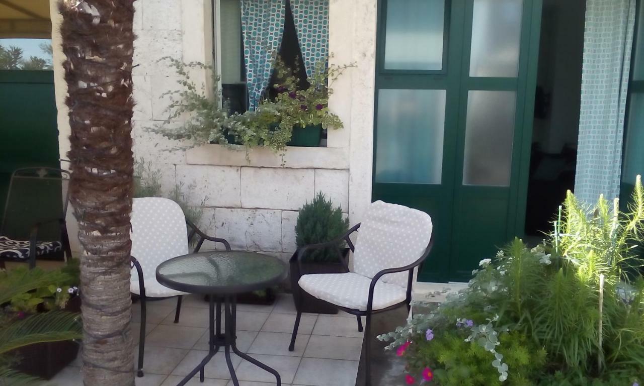 Apartments Nina Riva Kaštela Kültér fotó