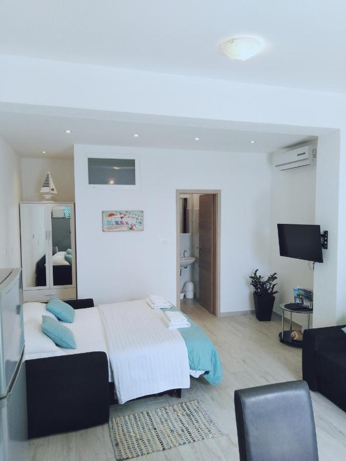 Apartments Nina Riva Kaštela Kültér fotó