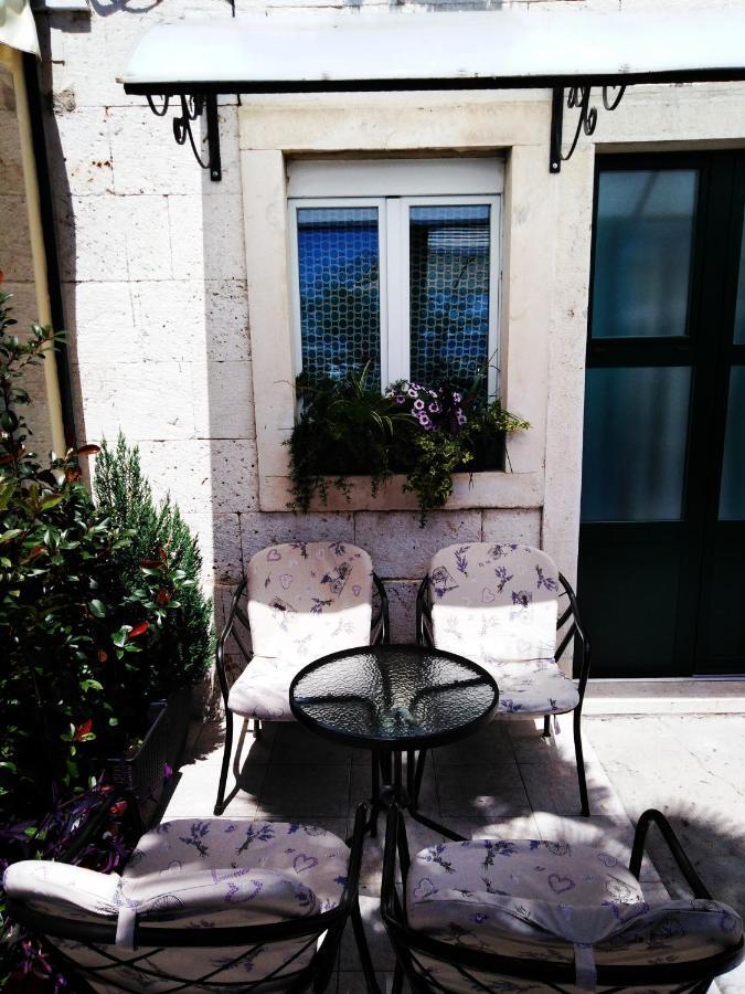 Apartments Nina Riva Kaštela Kültér fotó